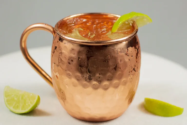 Cóctel Dead Sea Mule