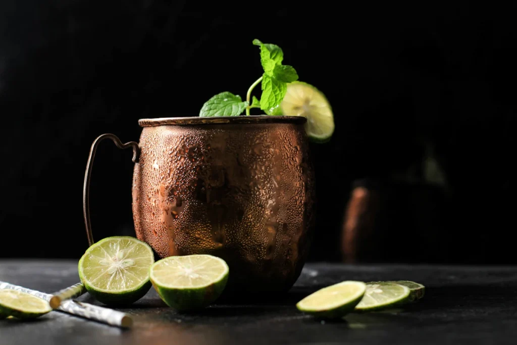 Los mejores cócteles de otoño con mezcal: bebidas ahumadas para la temporada